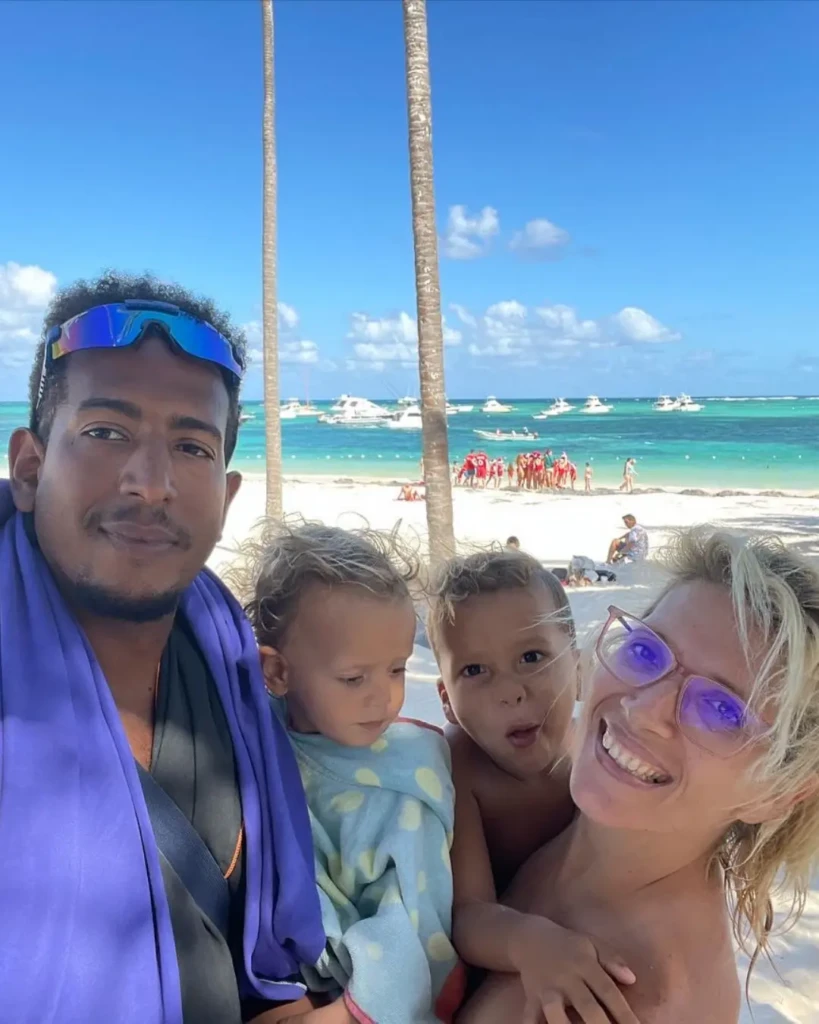 Anya manifested her business her family her dream life